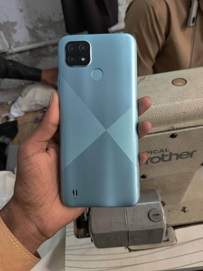 Realme C21 4