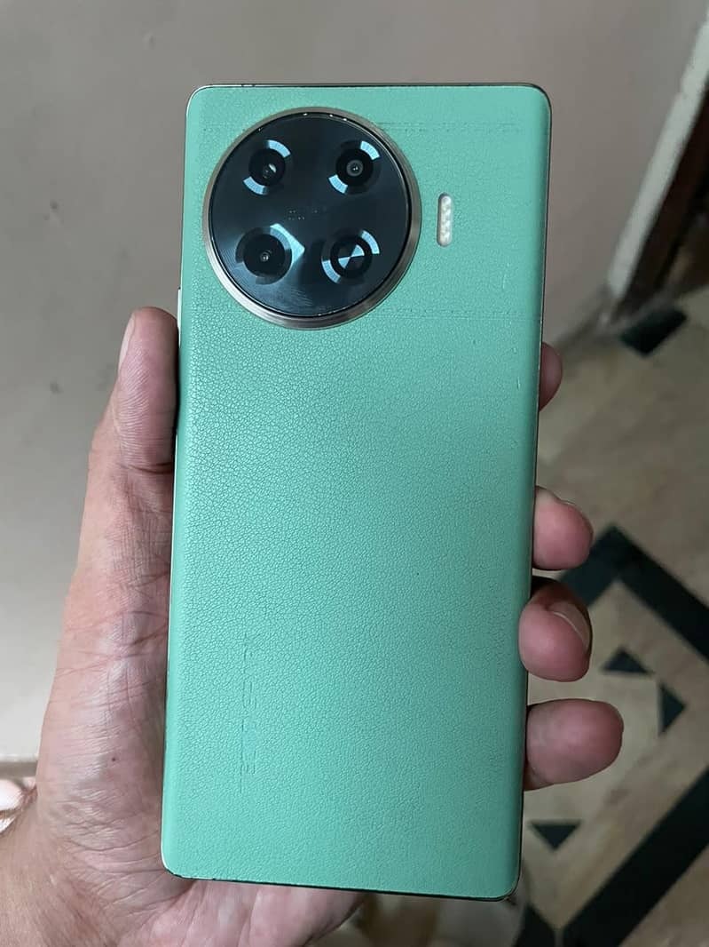 Tecno Spark 20 Pro Plus 1