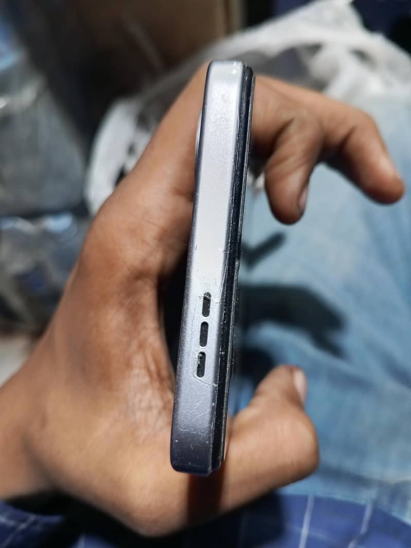 Tecno Spark Go 4