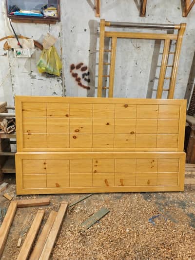 wooden bid