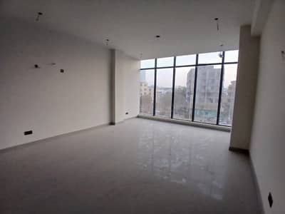 Prominently-Located Prime Location Office Available In Tariq Road For sale