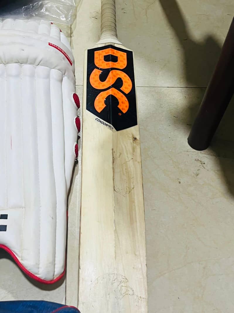 Cricket kit with bat 7