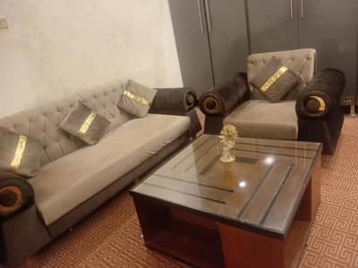 Executive 5-Seater Tufted Velvet Sofa Set with Center Table