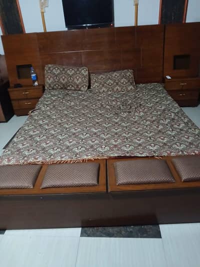 Bed with Side Tables