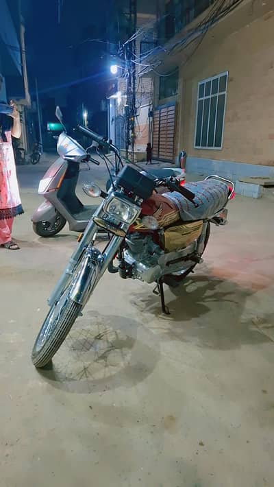 honda 125 gold edition