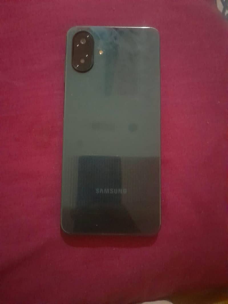 Samsung Mobile A07 1