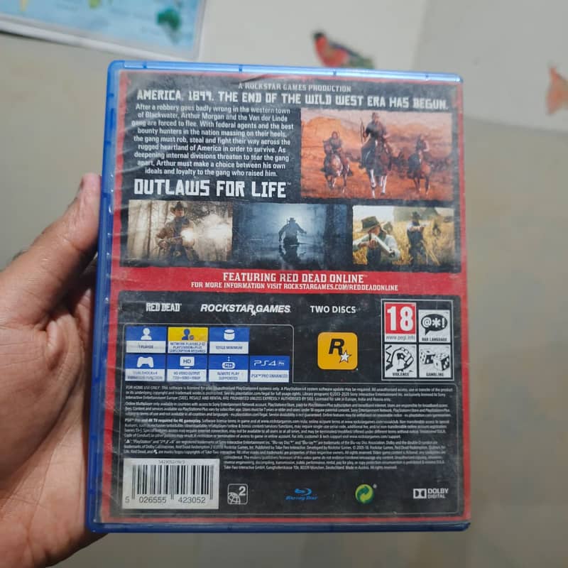 Red Dead Redemption 2 PS4 Disc - Mint Condition 3