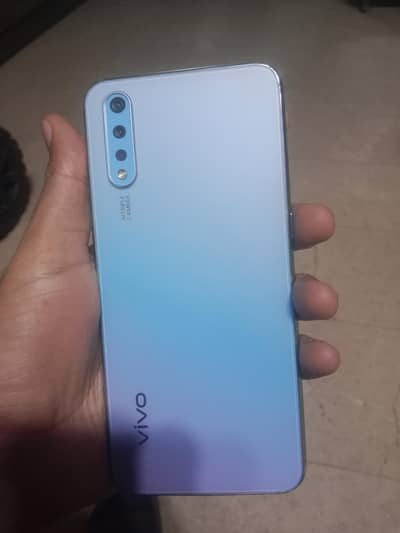 Vivo S1