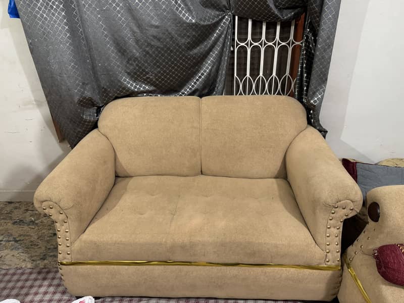 7 seater Sofa 0