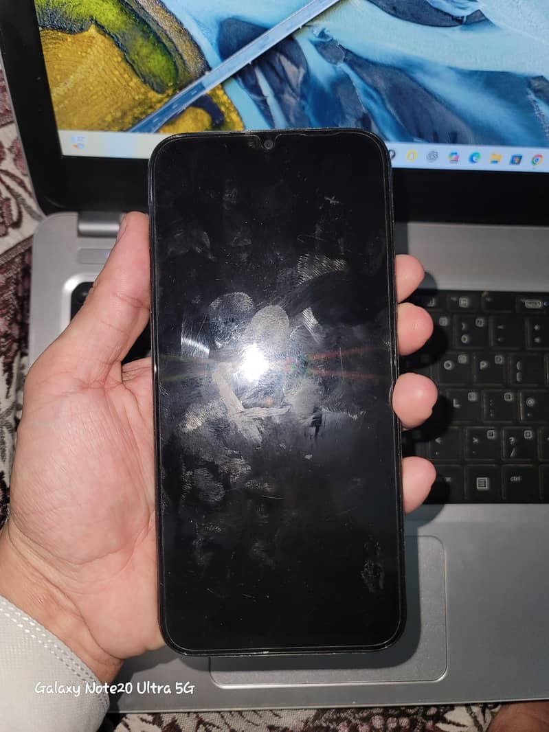 OPPO A6c 1
