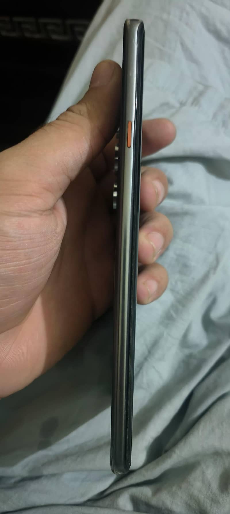 Tecno Camon 40 pro 9