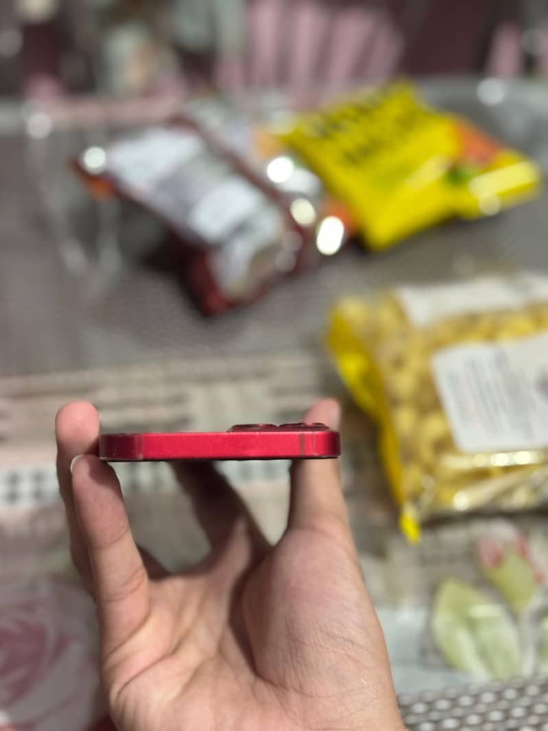 Apple iPhone 13 1