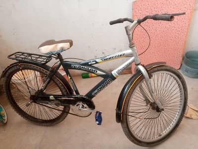 Typhoon Cycle in good condition (03048003906)