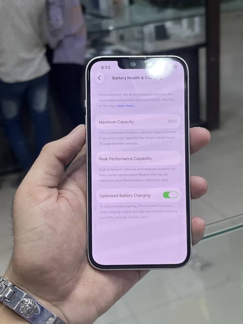Apple iPhone 13 1