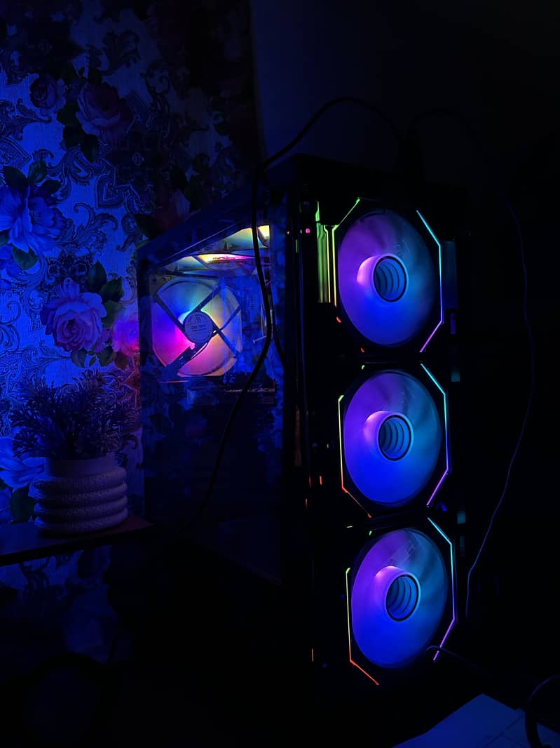 Thunder Gaming case, gaming pc, computer 0