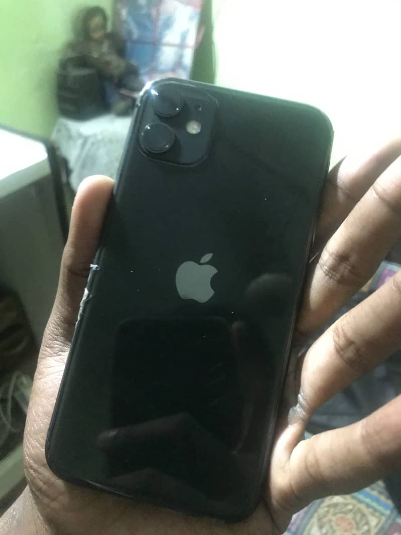 Apple iPhone 11 7