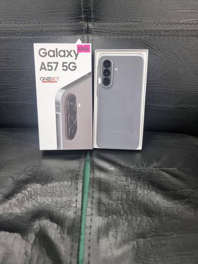 Samsung Mobile A57 8 256gb wala hy condition 10.10 10 maa kee warranty