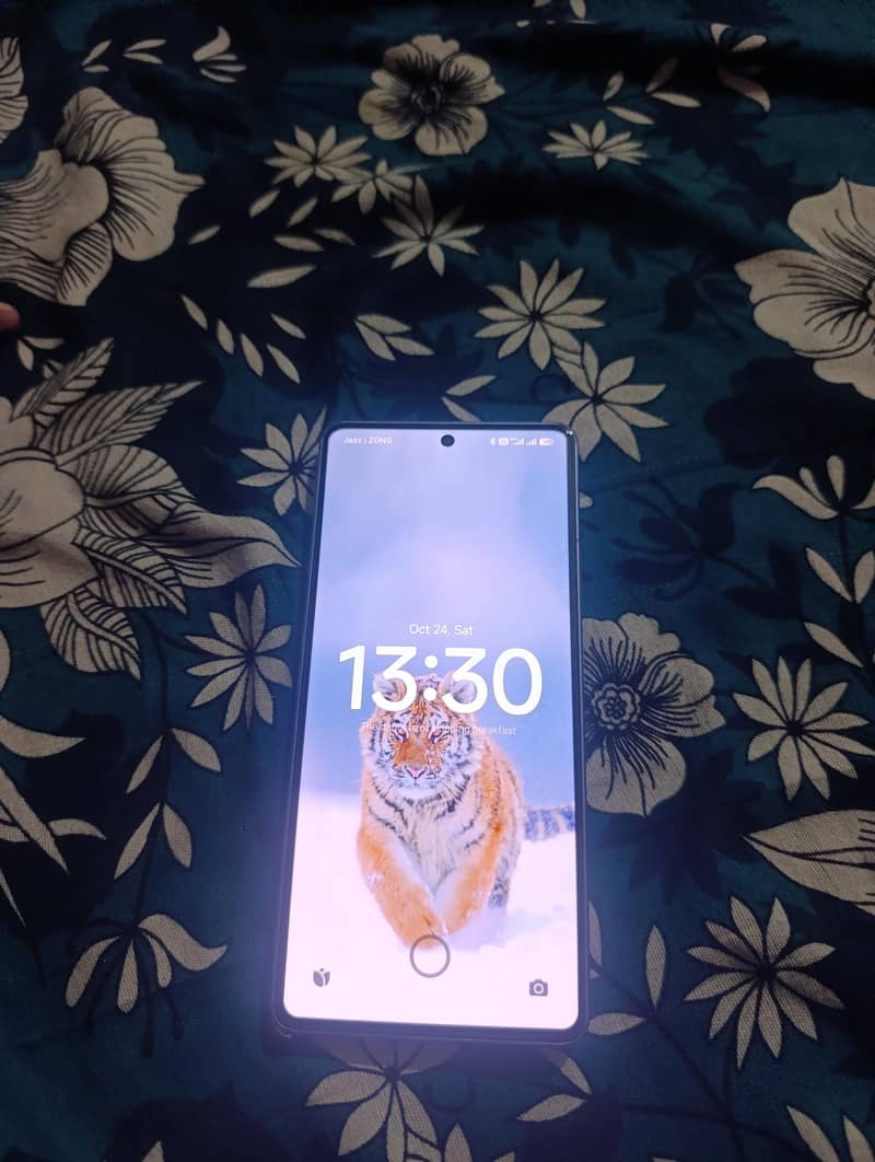 Xiaomi Redmi Note 13 Pro 3