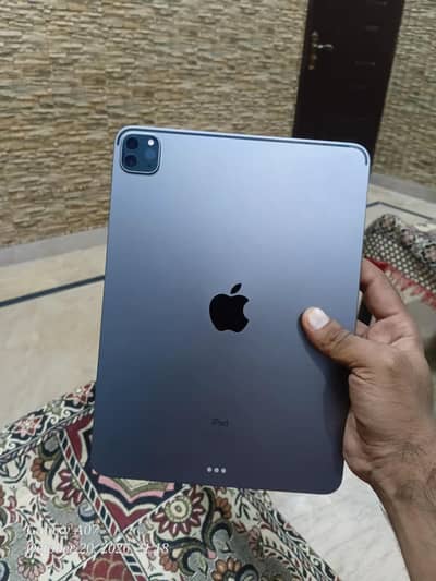 ipad pro 11 inches [2nd generation] LLA model