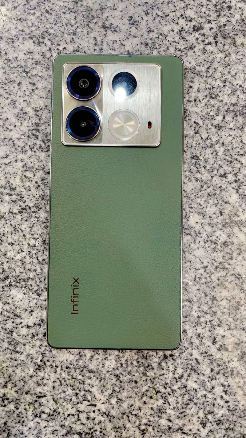 Infinix Note 40 2