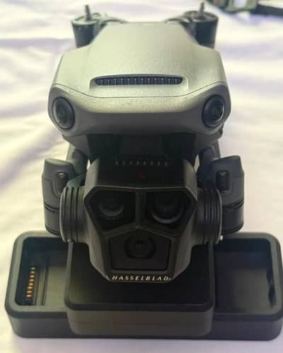 DJI mavic 3 pro