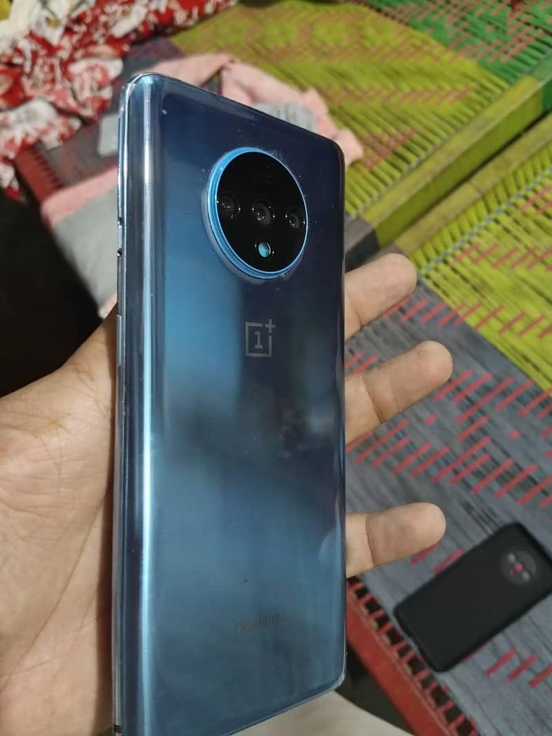 One Plus 7T 1