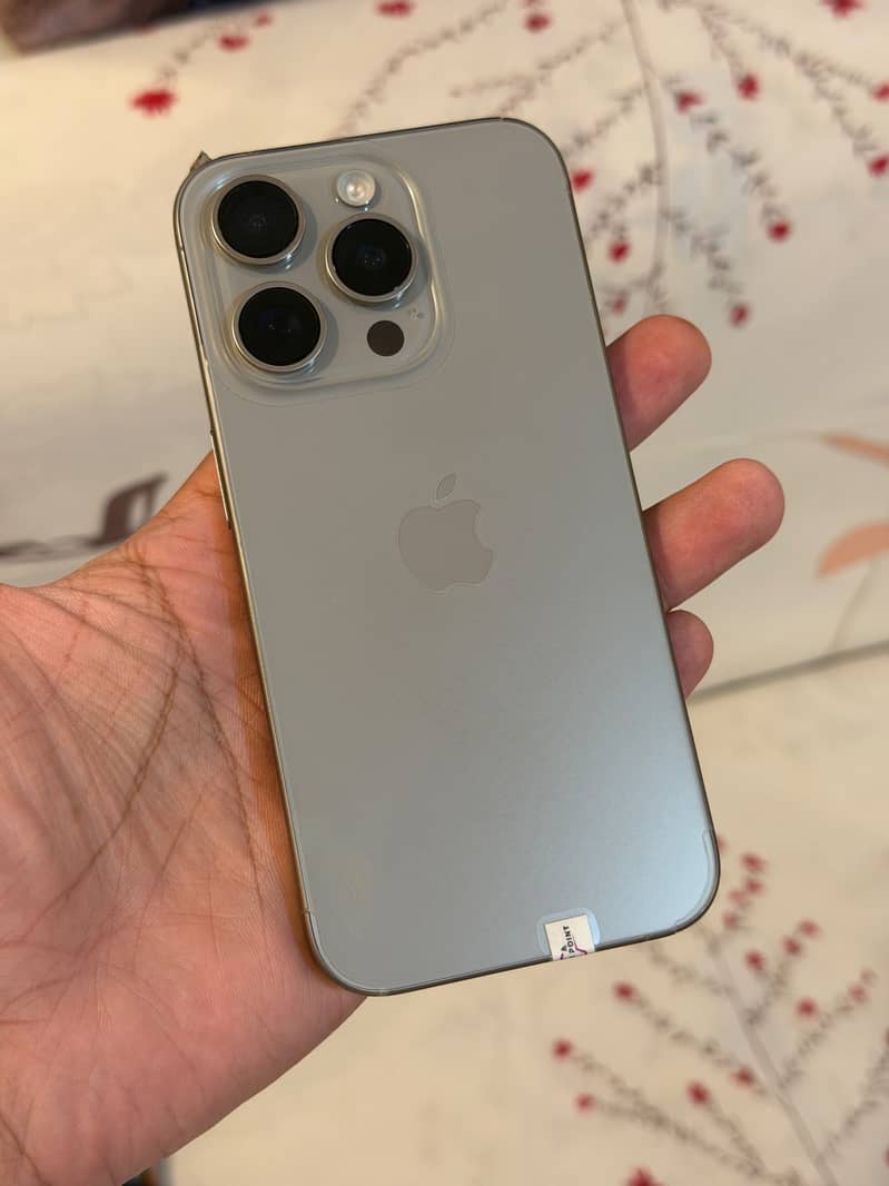 Apple iPhone 15 Pro 1
