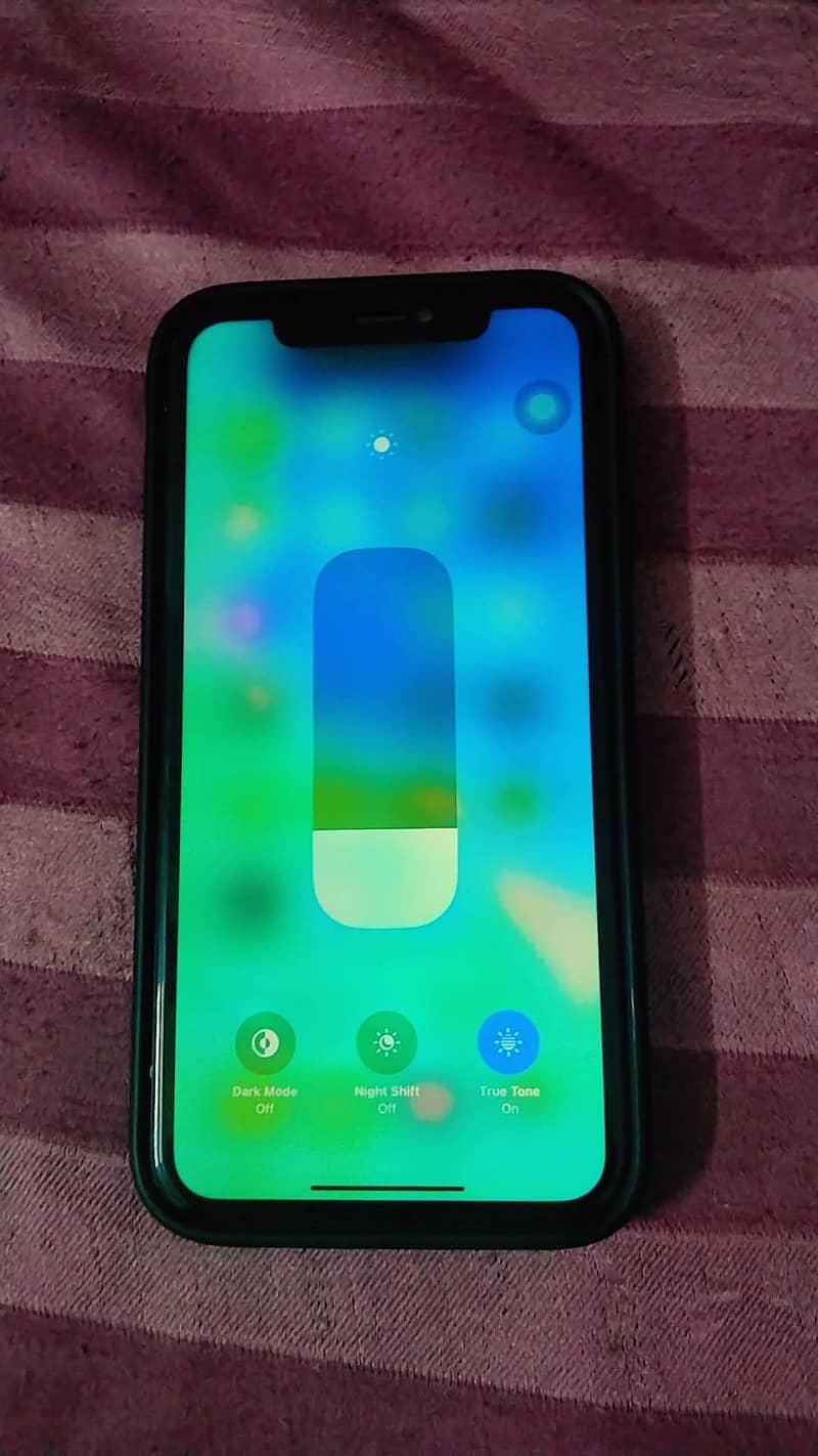 Apple iPhone XR 5