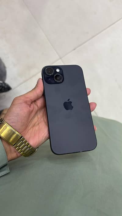Apple iPhone 15