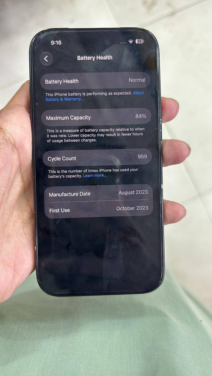 Apple iPhone 15 4