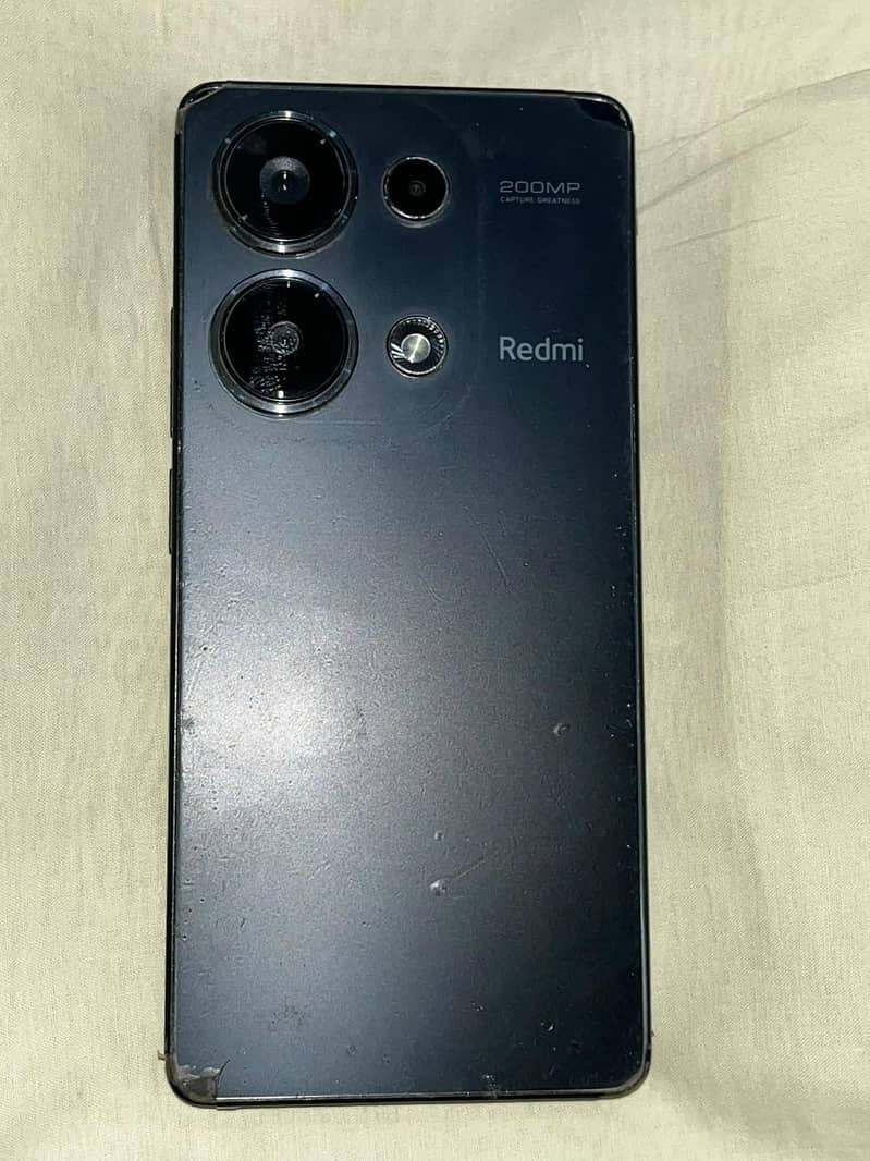 Xiaomi Redmi Note 13 Pro 3