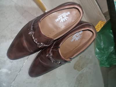 8 no one time used shoes