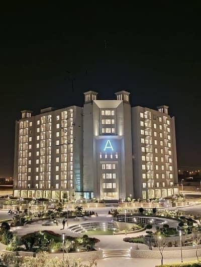 1400sq Ft 2BHK Luxury Flat (READY TO MOVE) Available On CASH/ INSTALMENTS. Paragon Towers Are Available On SALE At Minimum Prices.