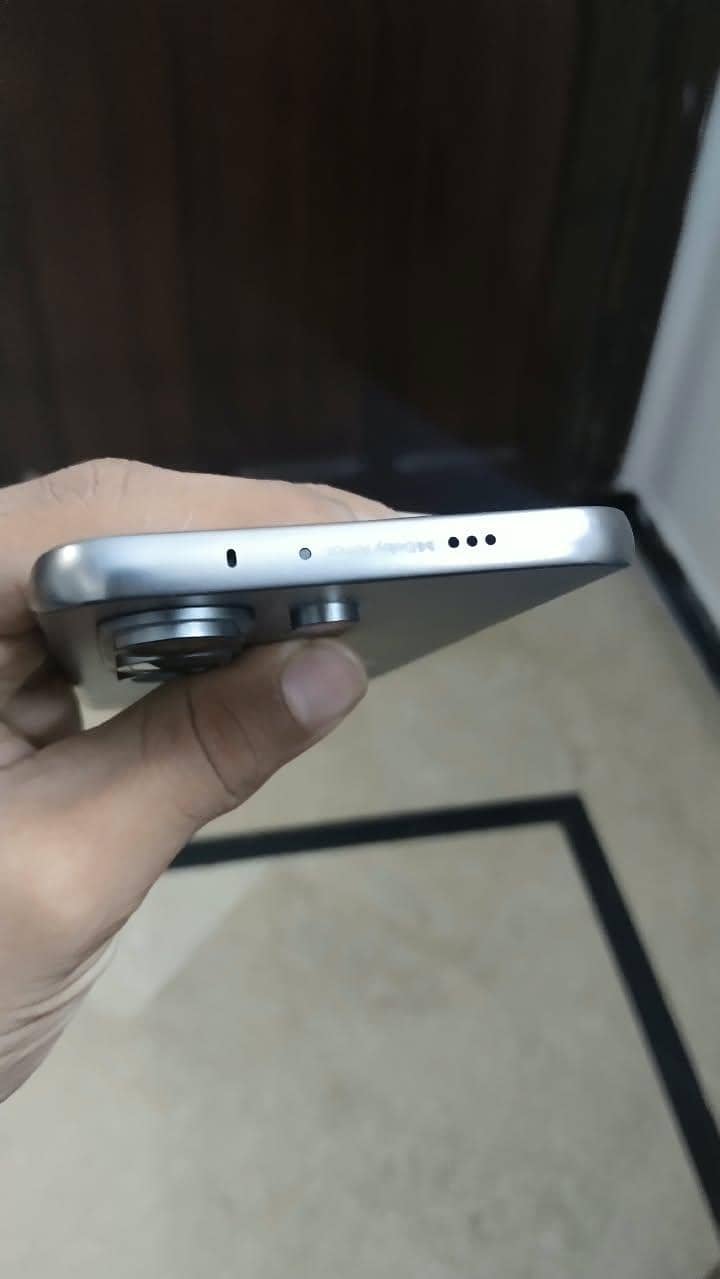 Tecno camon 50 pro 4