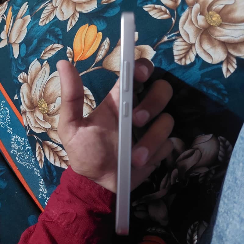 OPPO A6s pro 3