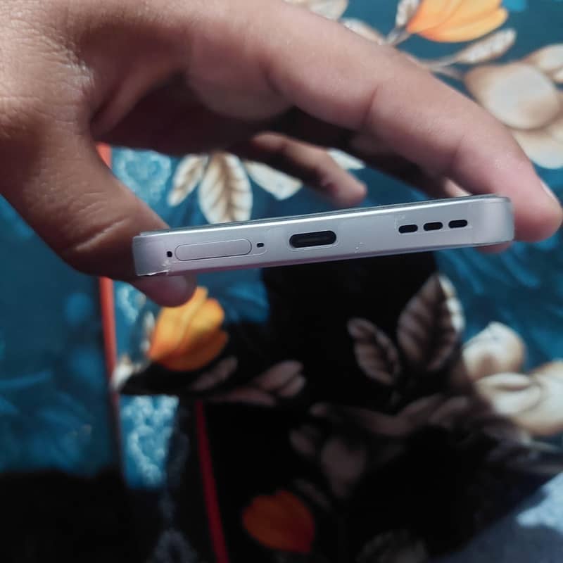 OPPO A6s pro 5