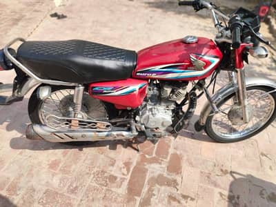 Honda 125 2015 modal