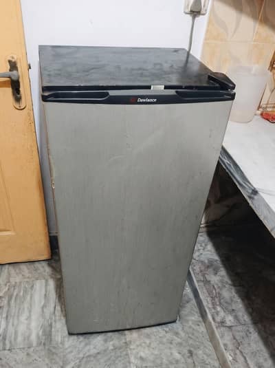 Dawlance Single Door Refrigerator with separate Freezer compartment