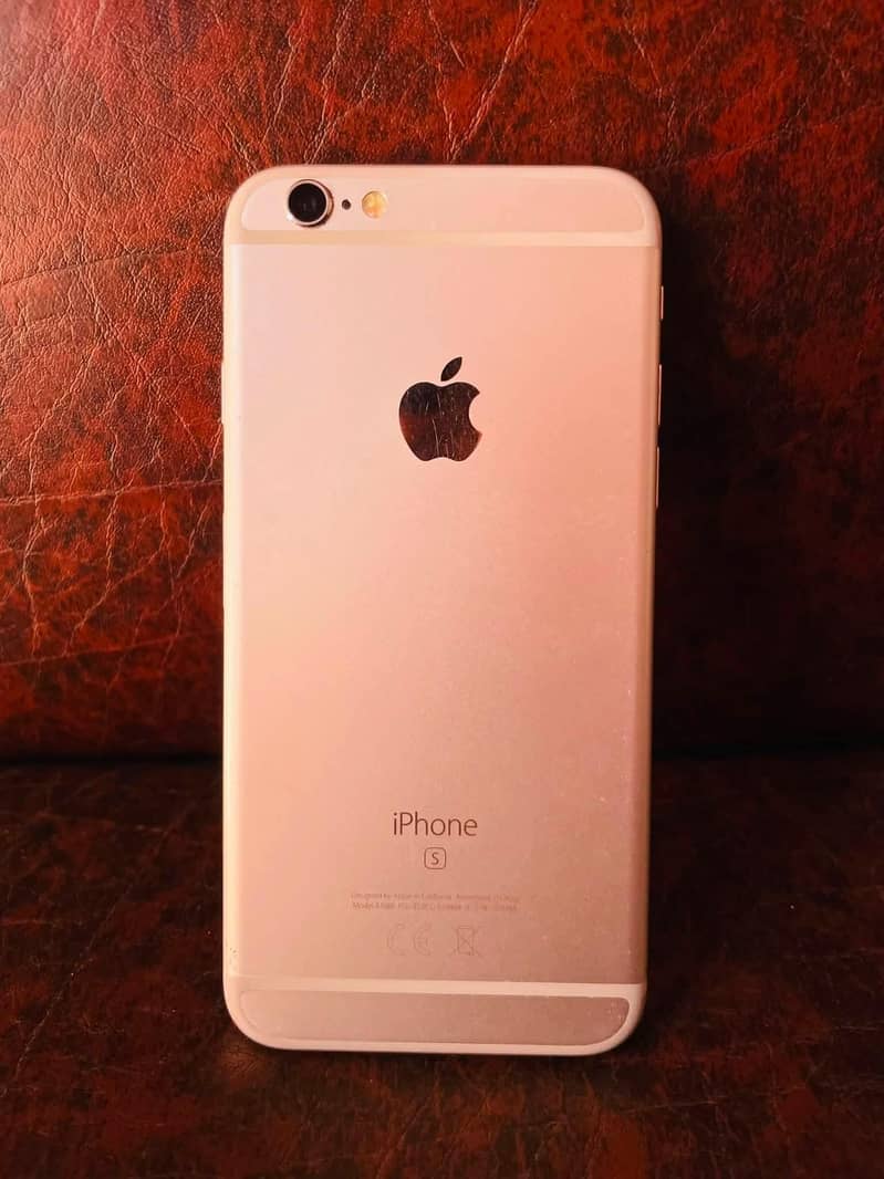 Apple iPhone 6S Plus 0