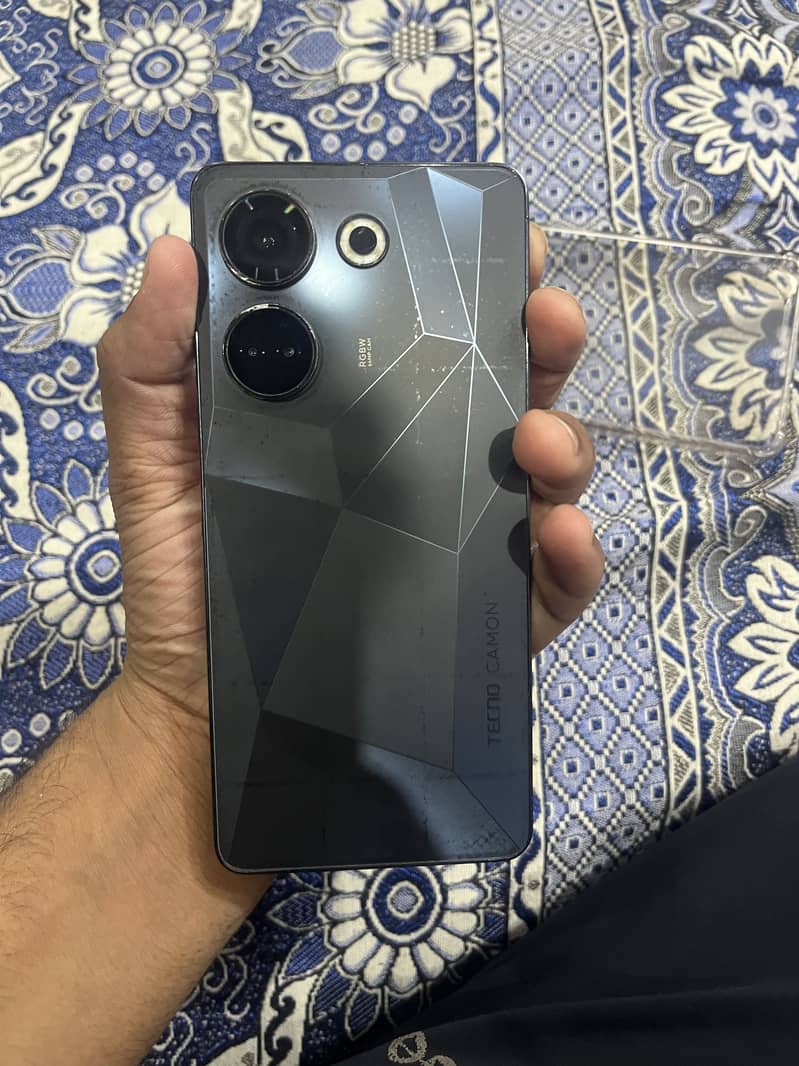Tecno CAMON 20 1