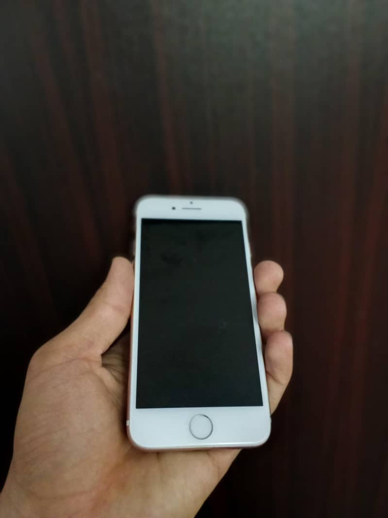 Apple iPhone 7 7