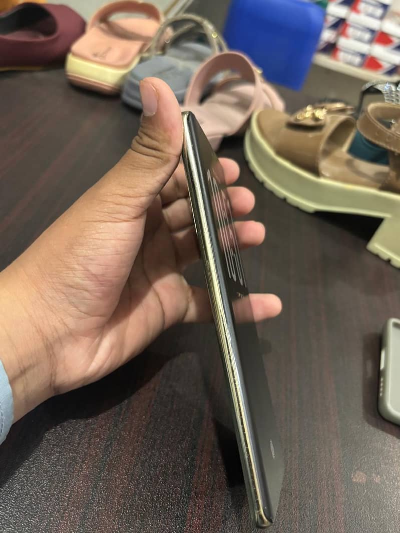 Infinix Note 40 Pro Plus 3