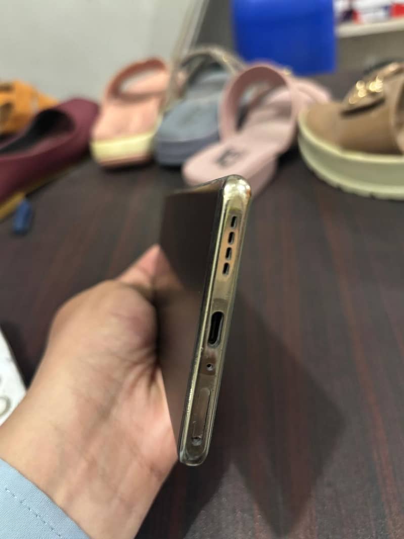 Infinix Note 40 Pro Plus 4
