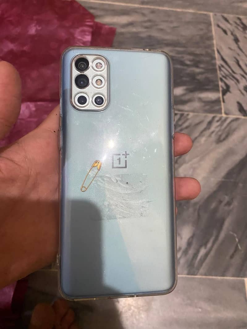 One Plus 9R 0