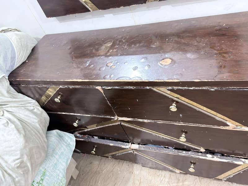 Dressing Mirror Set and Bedside tables 3