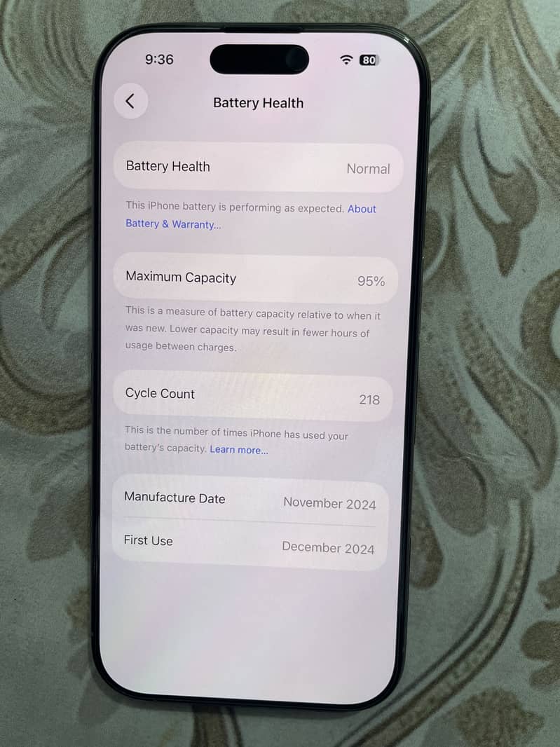 Apple iPhone 16 Pro 0