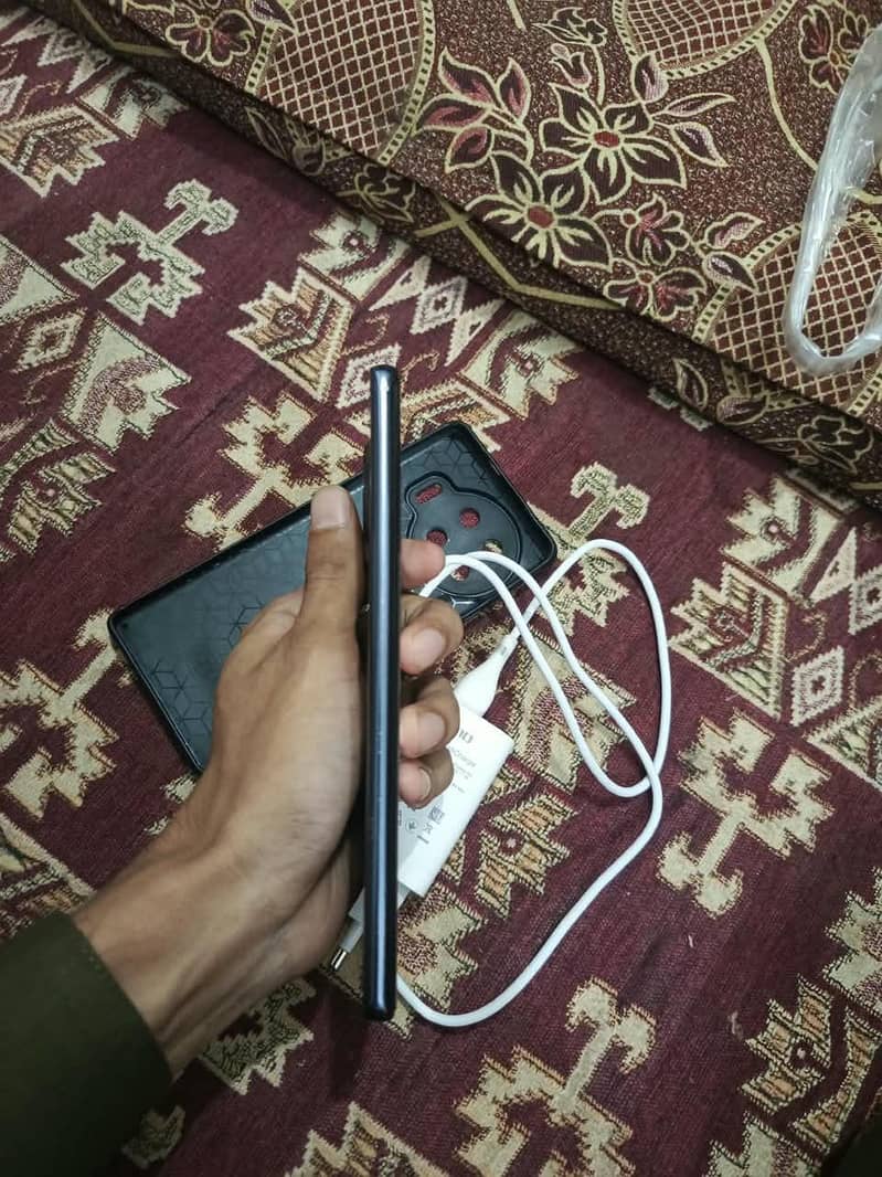 Tecno Spark 20 Pro Plus 5
