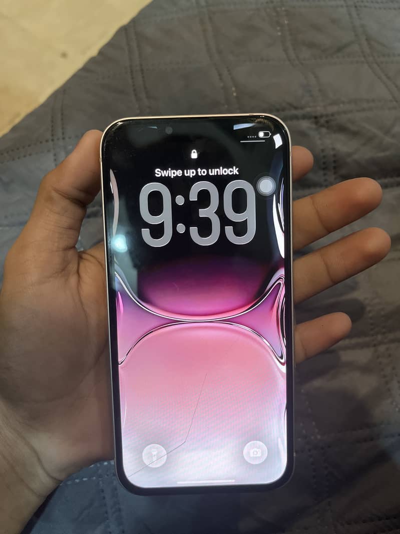 Apple iPhone 13 1