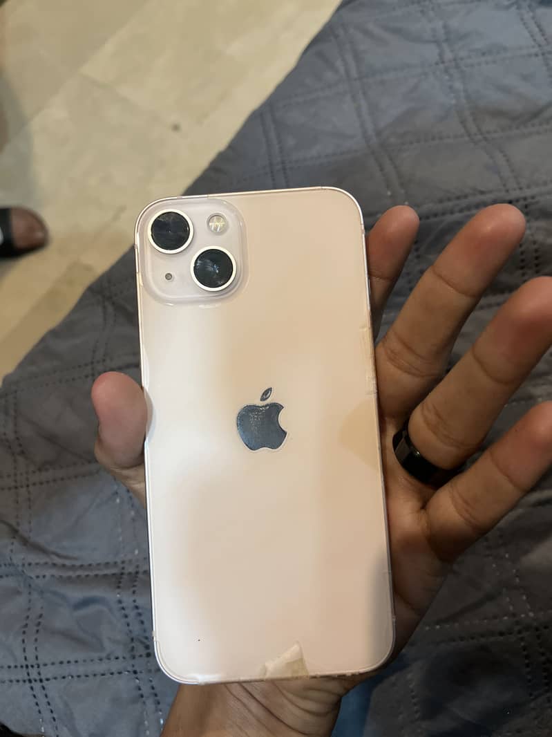 Apple iPhone 13 2