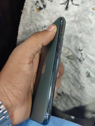 Apple iPhone 11 Pro